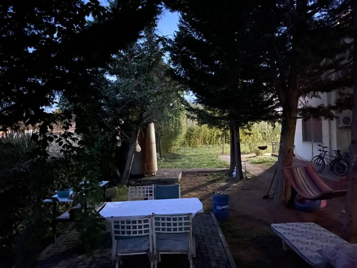 Hotel Garden Villa Ardo Golem  Extérieur photo